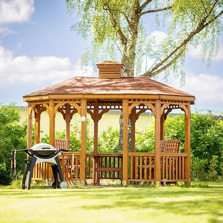 Schloss Gross Luesewitz Gross Lusewitz Ngoại thất bức ảnh